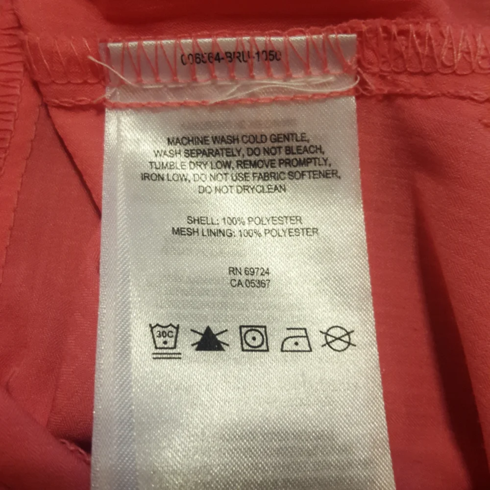 Beautiful Columbia PFG sleeveless top - Picture 7 of 10